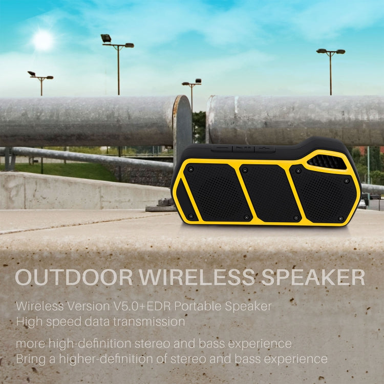 NewRixing NR-5011 Outdoor Portable Bluetooth Speakerr, Support Hands-free Call / TF Card / FM / U Disk(Green) - Desktop Speaker by NewRixing | Online Shopping South Africa | PMC Jewellery | Buy Now Pay Later Mobicred