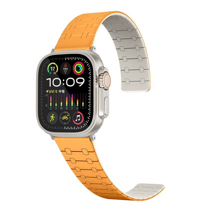 For Apple Watch SE 2023 44mm Two Color Loop Magnetic Silicone Watch Band(Orange+Starlight) - Watch Bands by PMC TechLife | Online Shopping South Africa | PMC TechLife