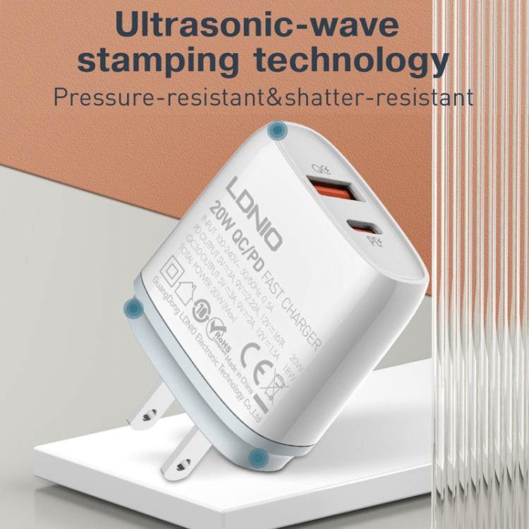 LDNIO Q229 QC3.0 / PD20W USB + Type-C Fast Charger with 1m Type-C to 8 Pin Cable, Plug Type:UK Plug(White) - free shipping - PMC Jewellery - Order now!