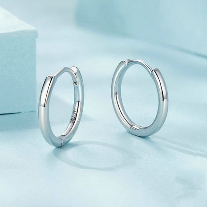 SCE1772 S925 Sterling Silver Platinum-plated Hoop Earrings, Size: M - Stud Earrings & Earrings by PMC Jewellery | Online Shopping South Africa | PMC Jewellery | Buy Now Pay Later Mobicred