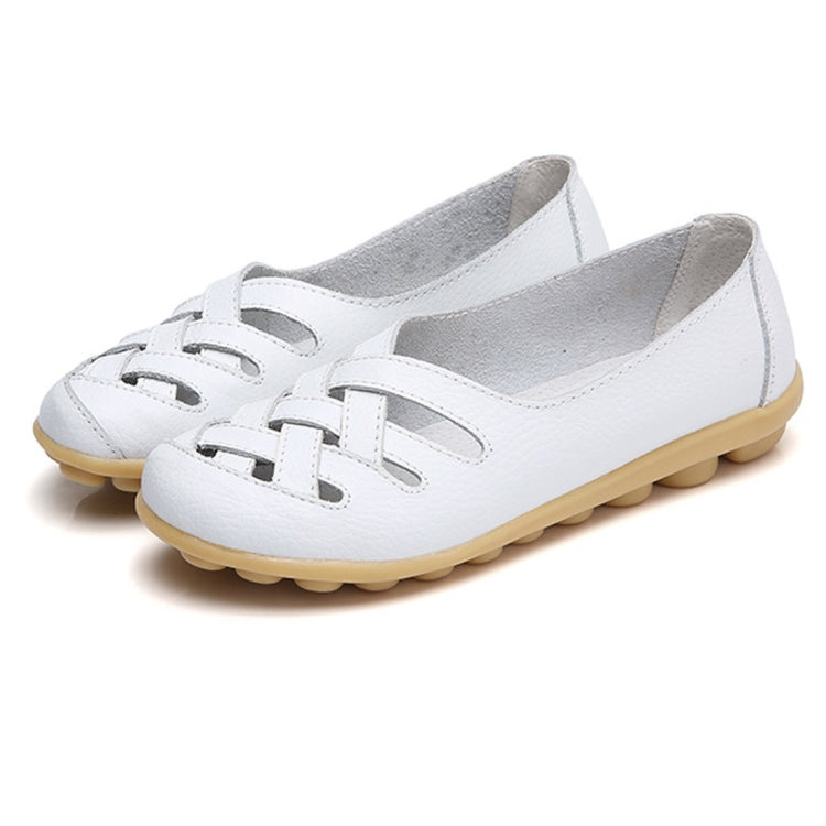 Hollow Woven Casual Nurse Shoes Cover Foot Peas Shoes for Women (Color:White Size:36) - Casual Shoes by PMC Jewellery | Online Shopping South Africa | PMC Jewellery